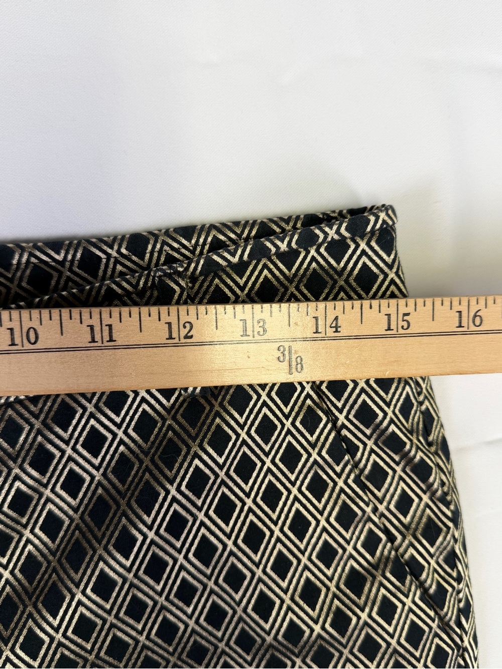 New York & Company Black and Gold Diamond Jacquard Trousers - Bold Style size 4 - Picture 11 of 16